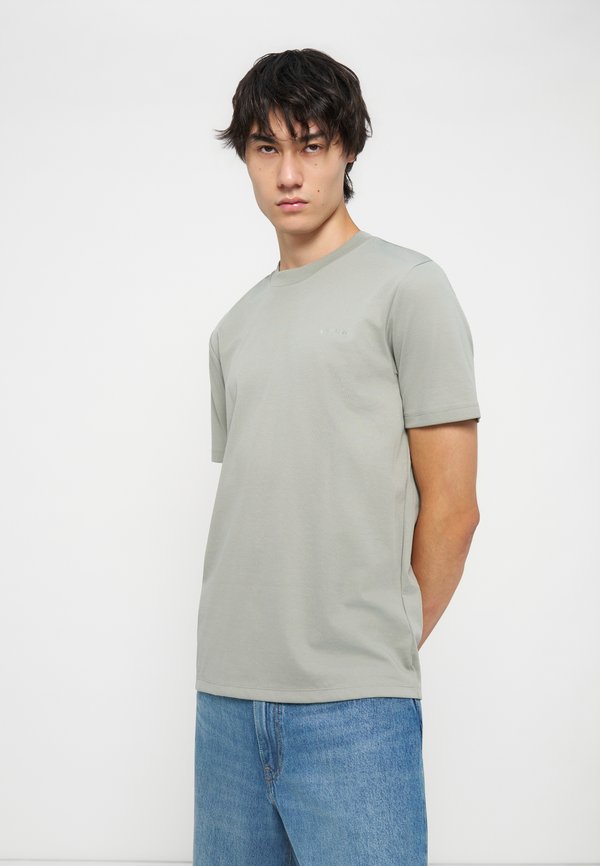 Calvin Klein Jeans