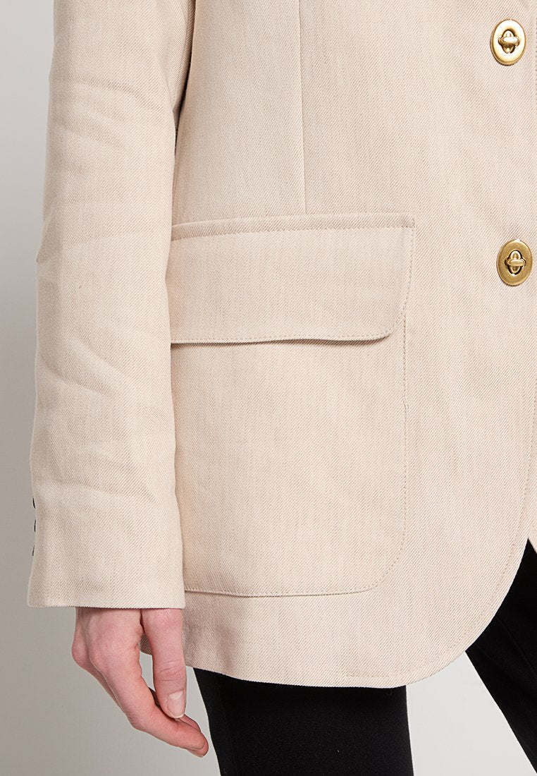 COACH RELAXED FIT