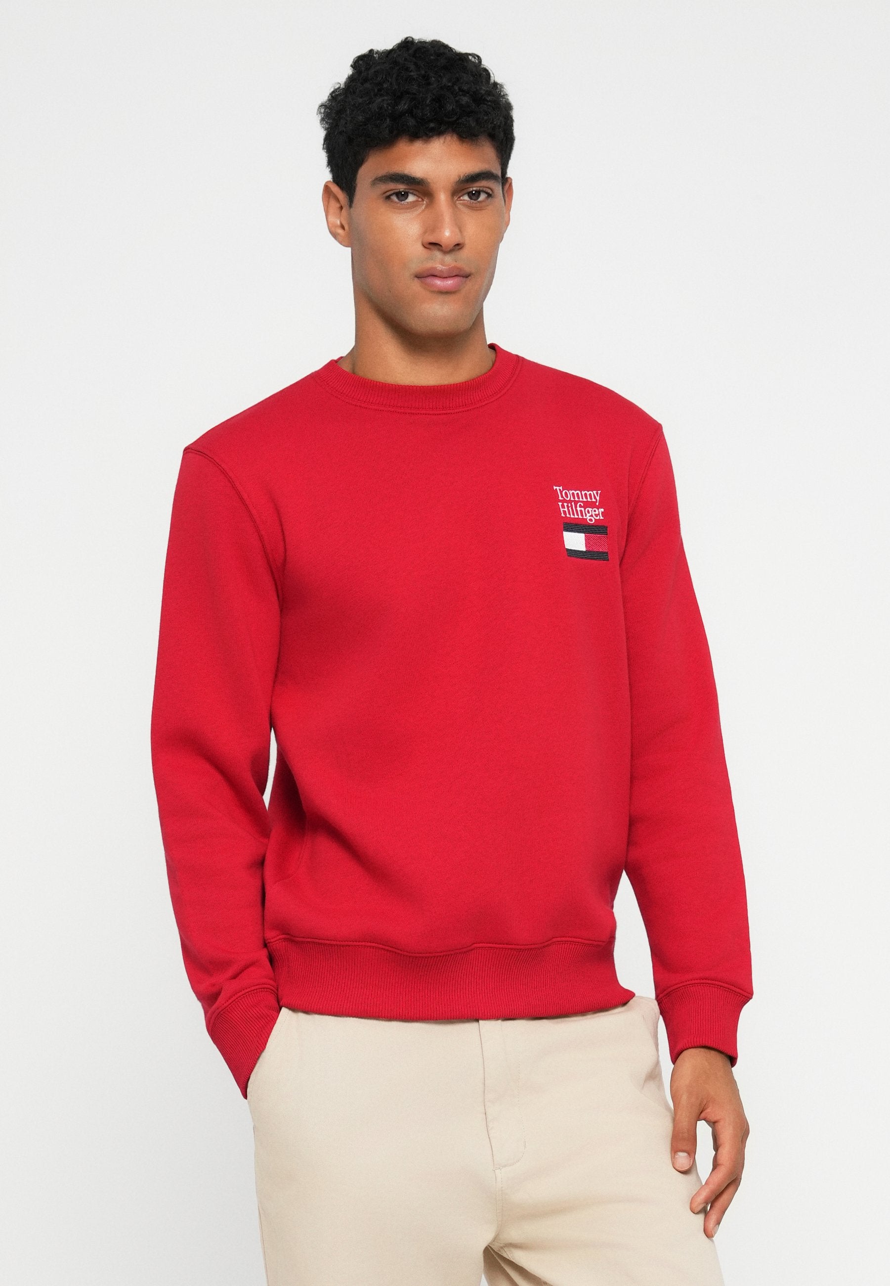 FLAG EMBROIDERY FLEX FLEECE SWEATSHIRT Media 5