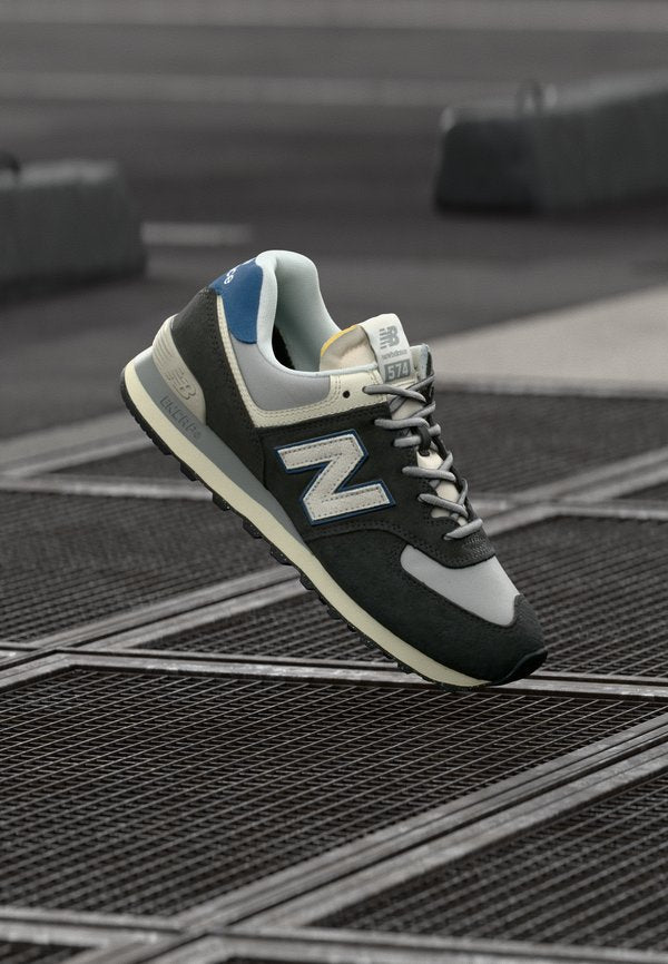 New Balance U574 UNISEX - Trainers - black cement