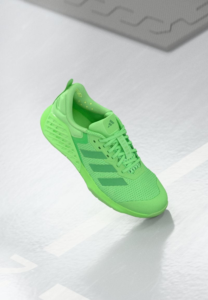 DROPSET 3 TRAINER UNISEX Media 1