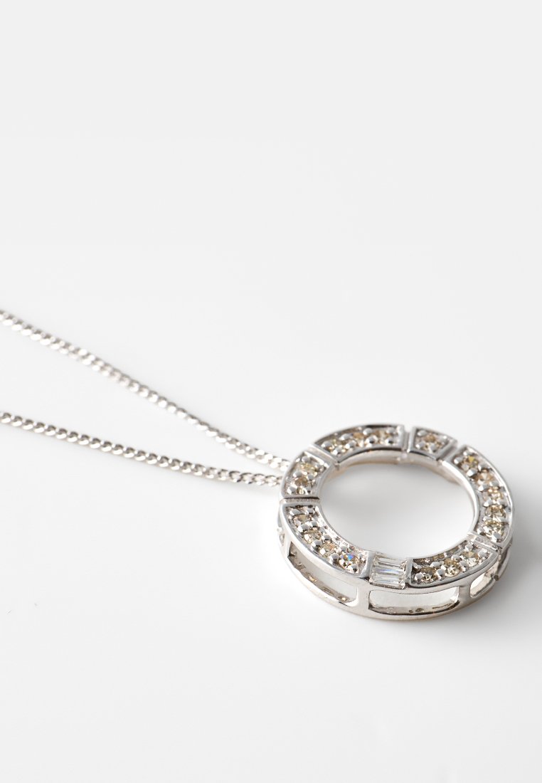 Diamant Exquis 0.13 CT DIAMOND