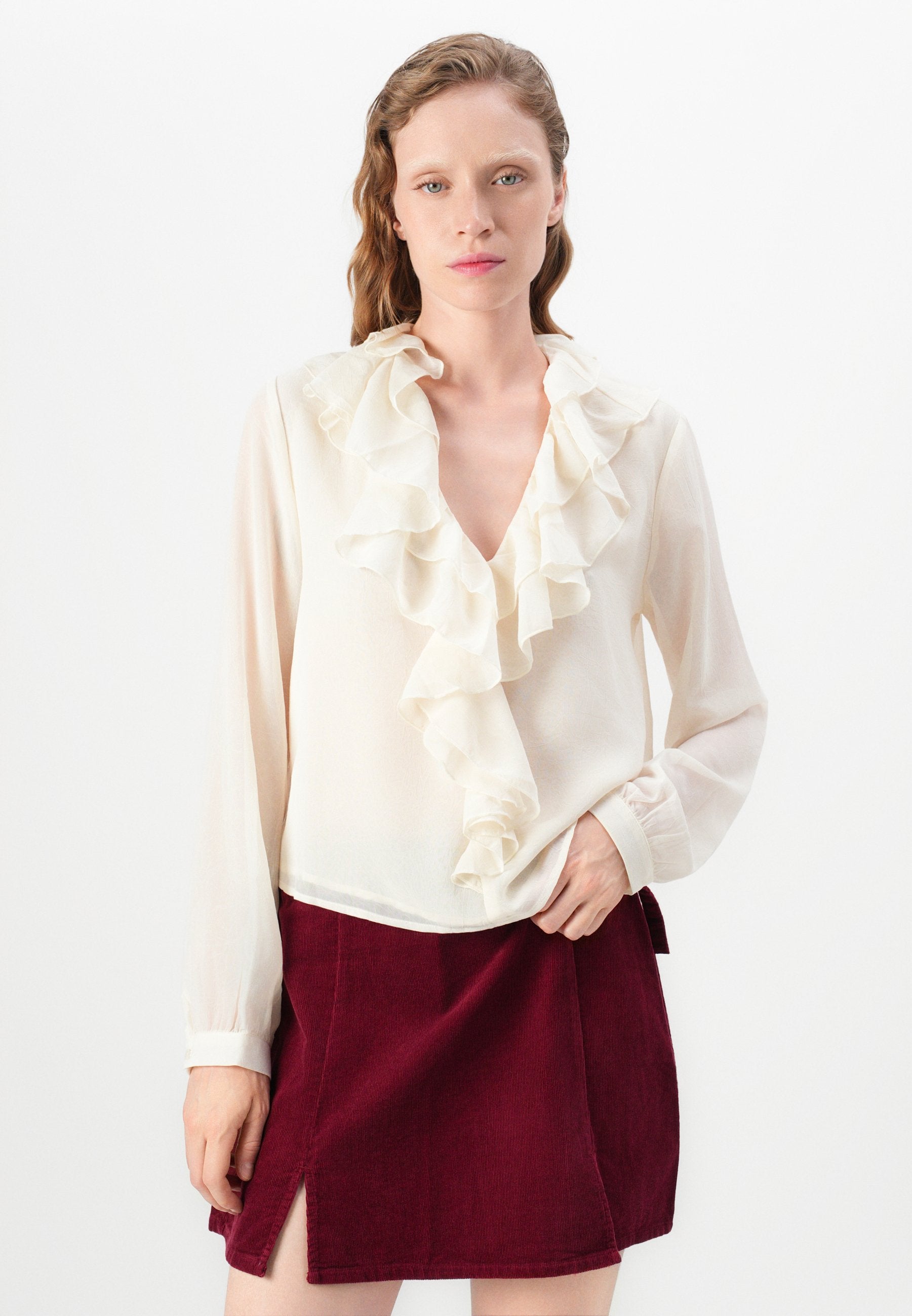 ONLNEW EDITH LIFE V NECK Media 5