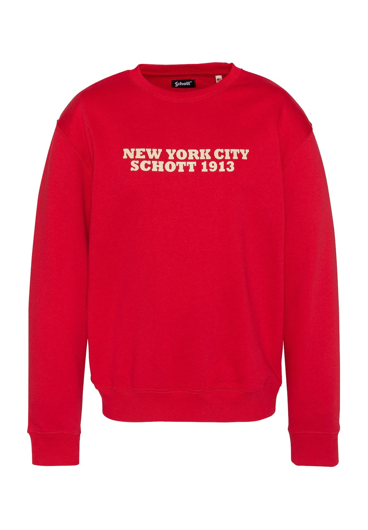Roter Sweatshirt aus weichem Stoff mit Rundhalsausschnitt und gerippten Bündchen. Auf der Vorderseite steht in beigem Schriftzug "NEW YORK CITY SCHOTT 1913".