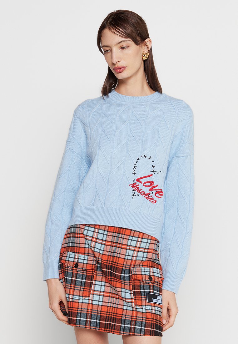 Love Moschino
