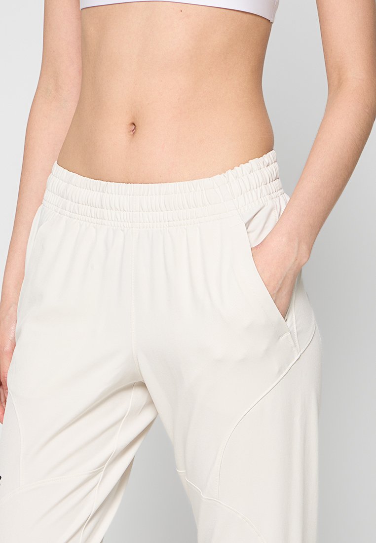 Under Armour UNSTOPPABLE JOGGER