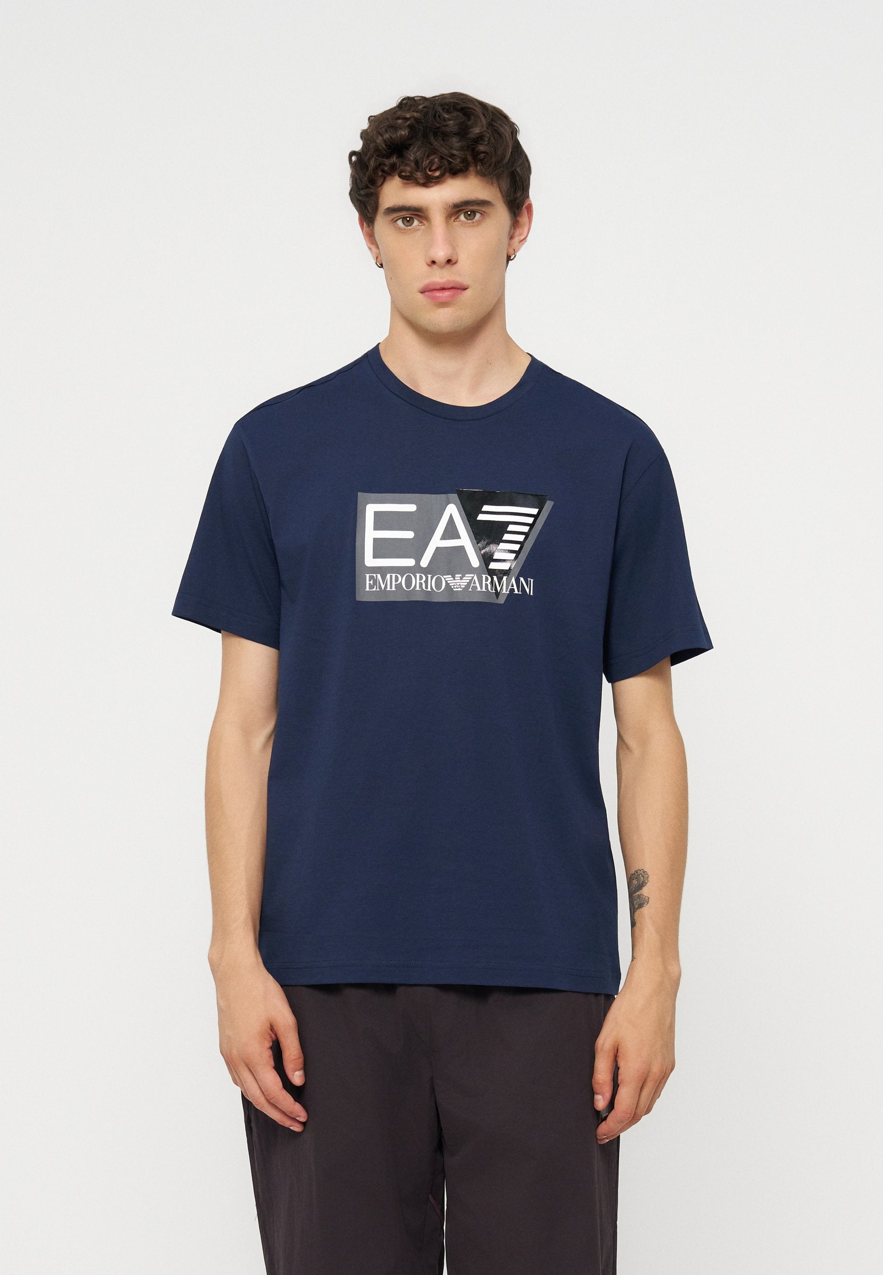 EA7 Emporio Armani T-Shirt print Media 1