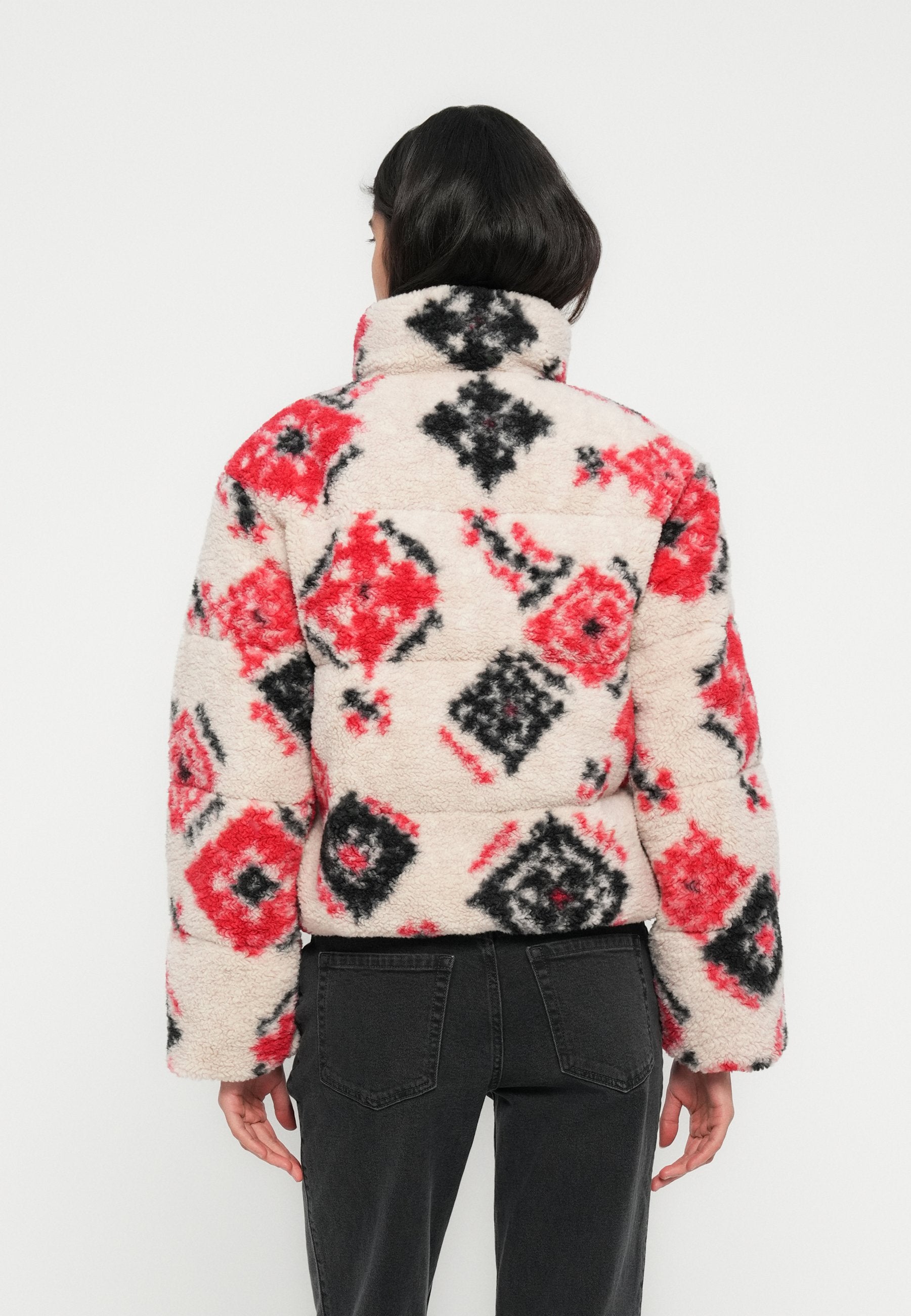Abercrombie & Fitch SHORT PUFFER PRINTED