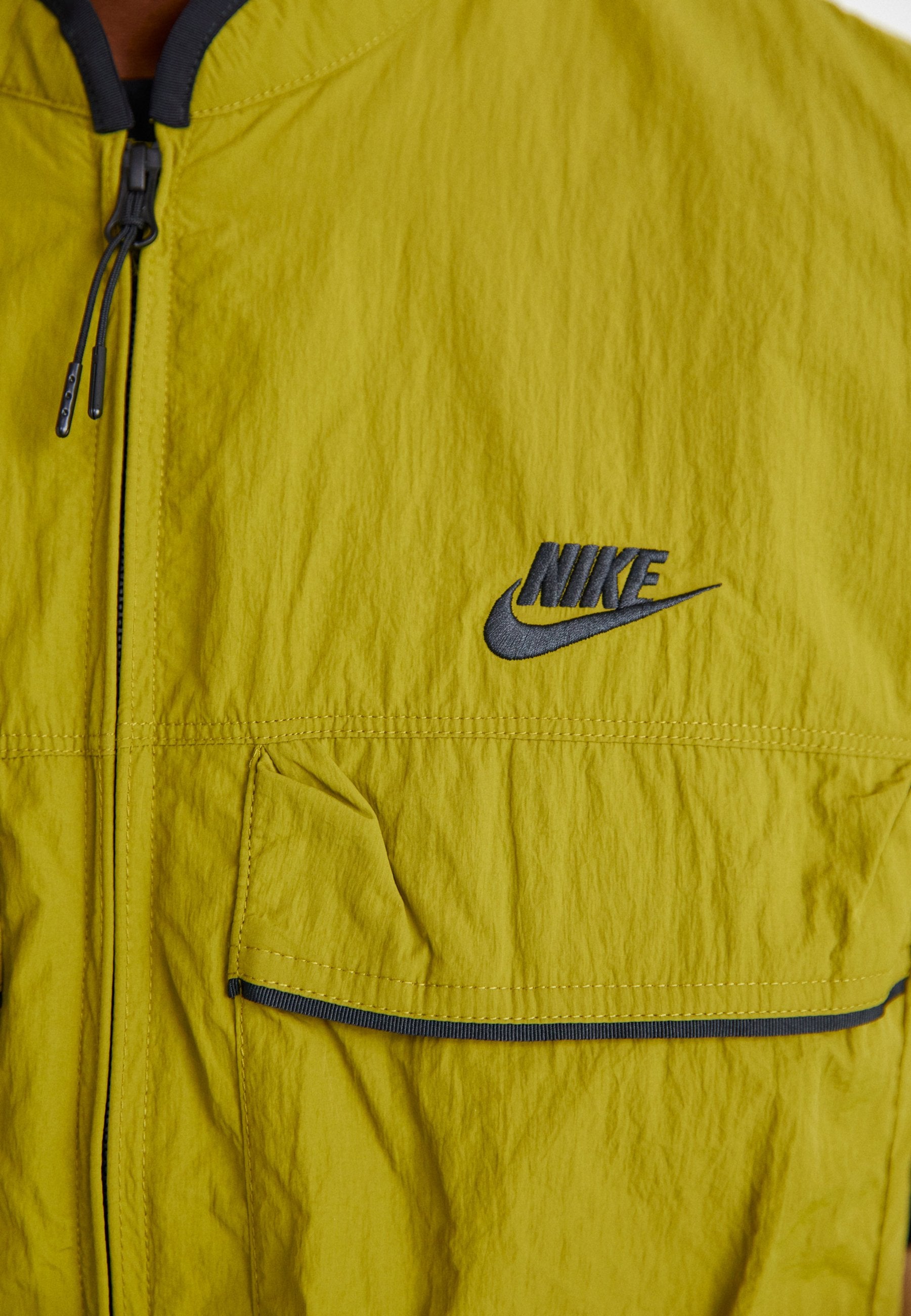 Nike Sportswear TECH WOVEN VEST