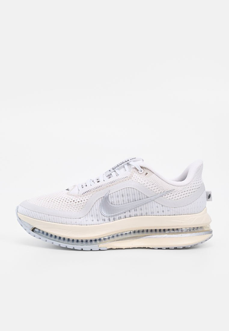 Nike Performance PEGASUS PREMIUM
