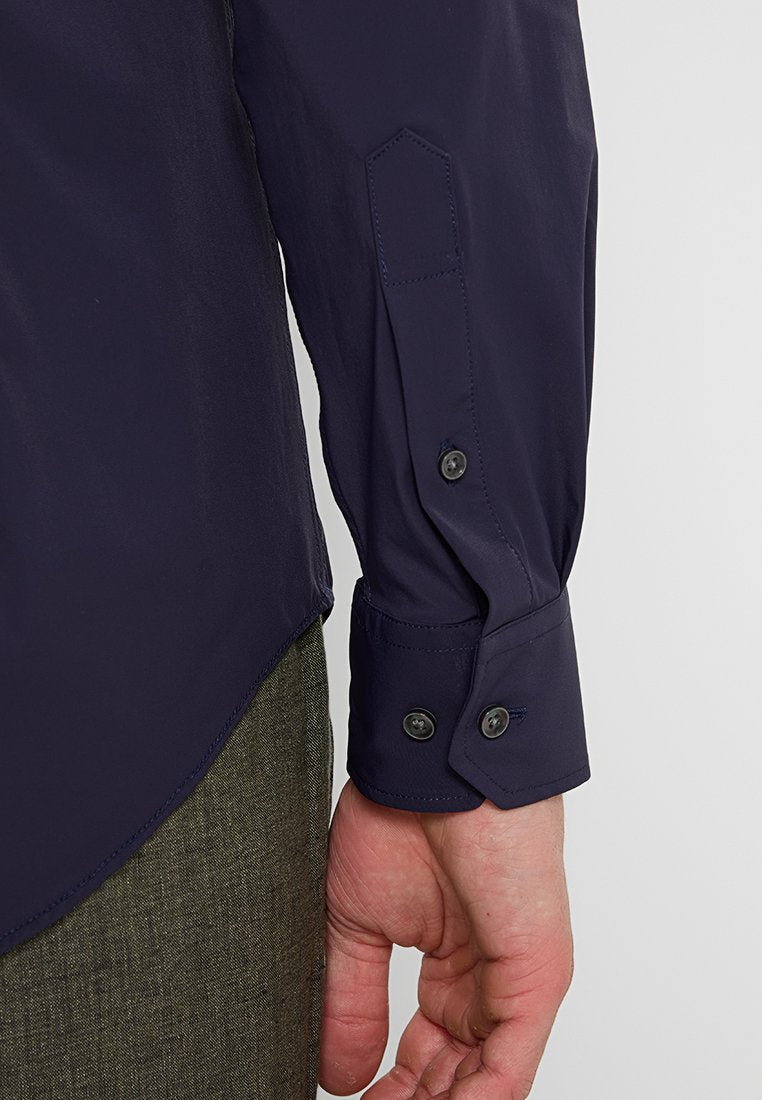 Michael Kors SLIM FIT