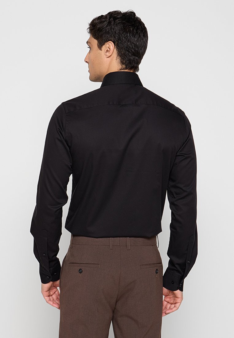 PROFUOMO SLIM FIT