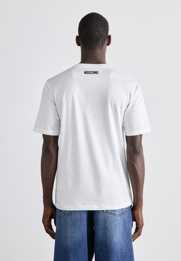 MOSCHINO
