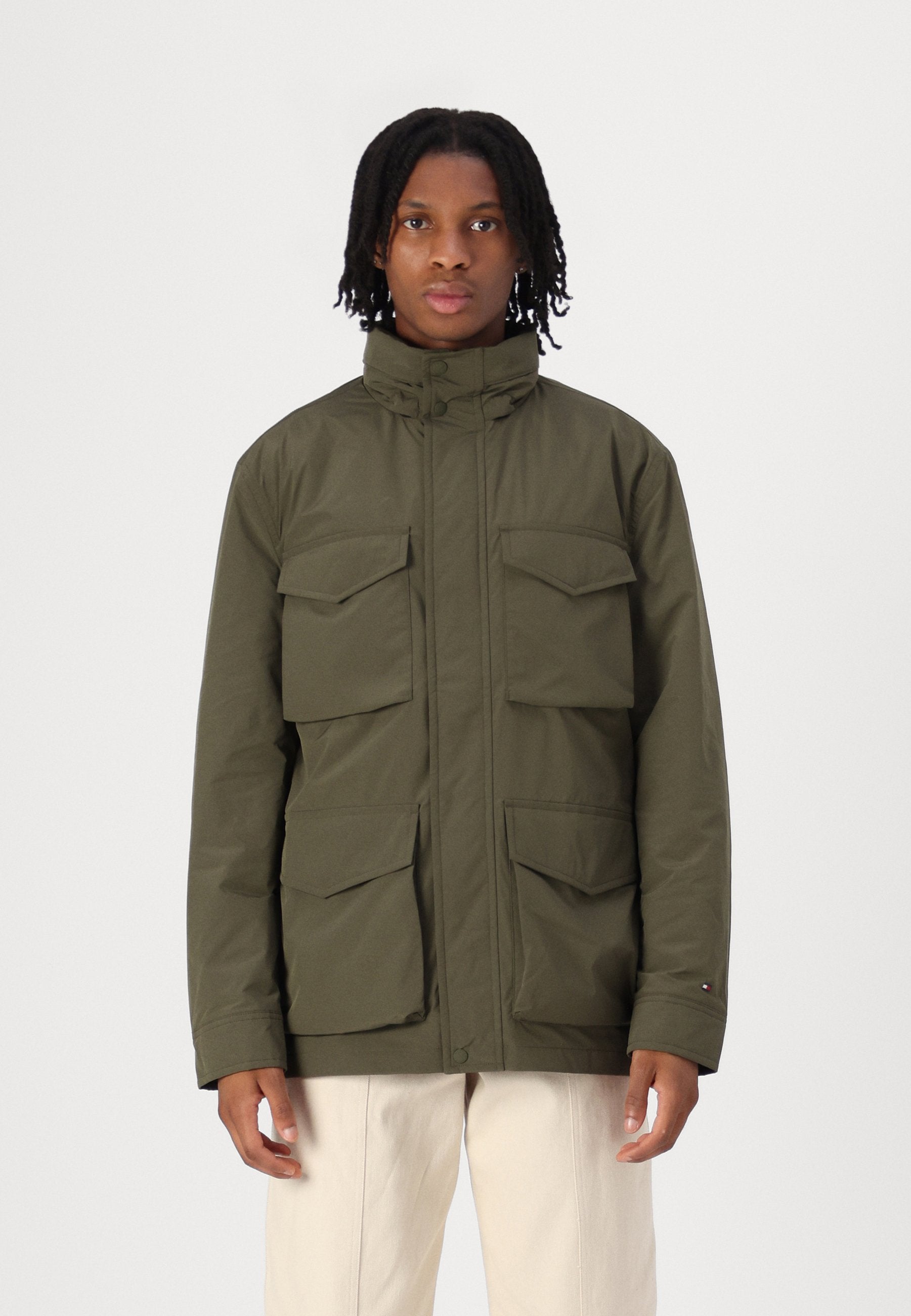 PACKABLE FIELD JACKET Media 3