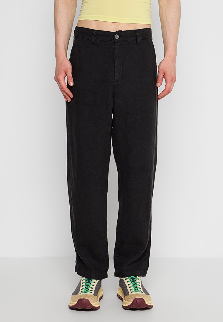 LOIS Jeans