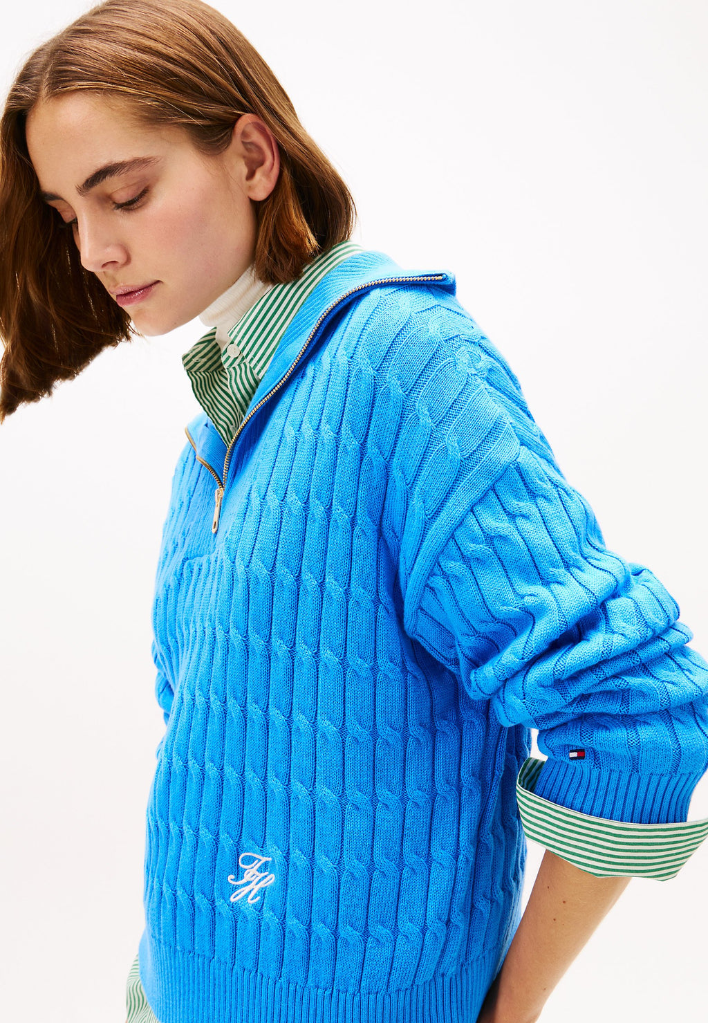 RELAXED CABLE KNIT HALF-ZIP JUMPER Media 5
