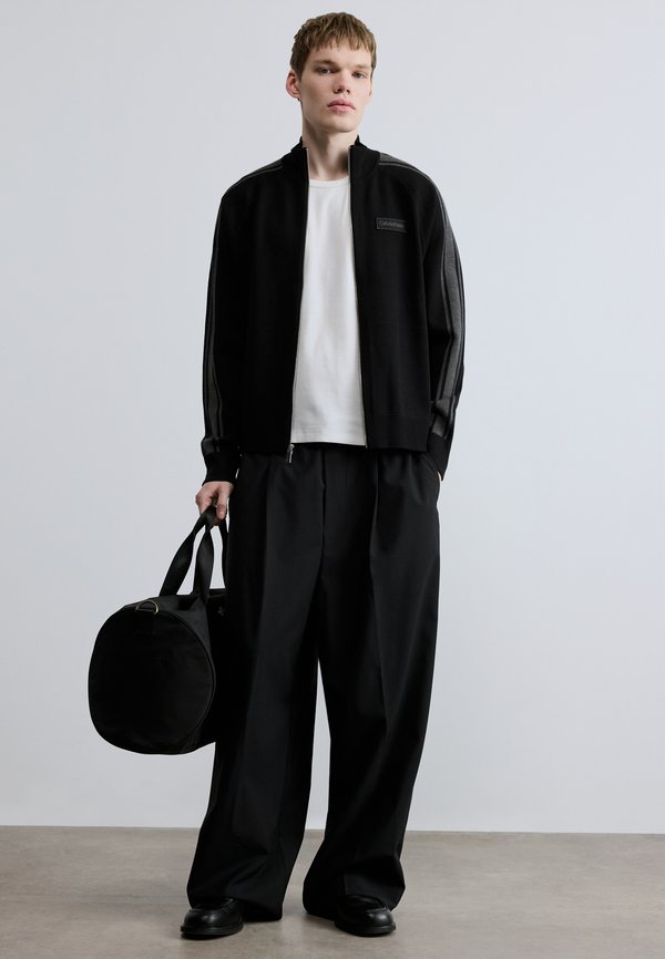 Calvin Klein TRACK JACKET