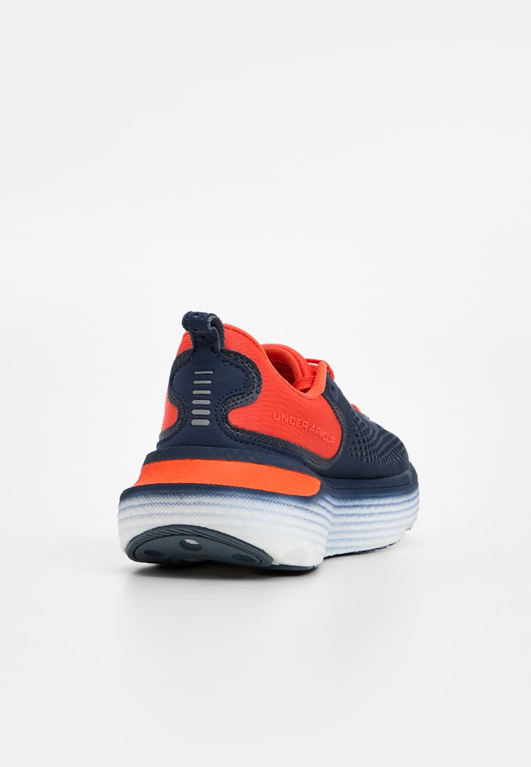 Under Armour INFINITE ELITE 2