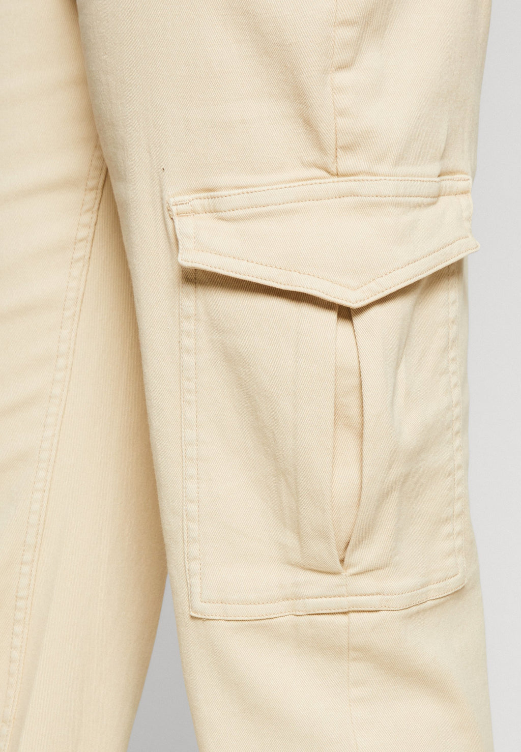 b.young ESRA PANTS