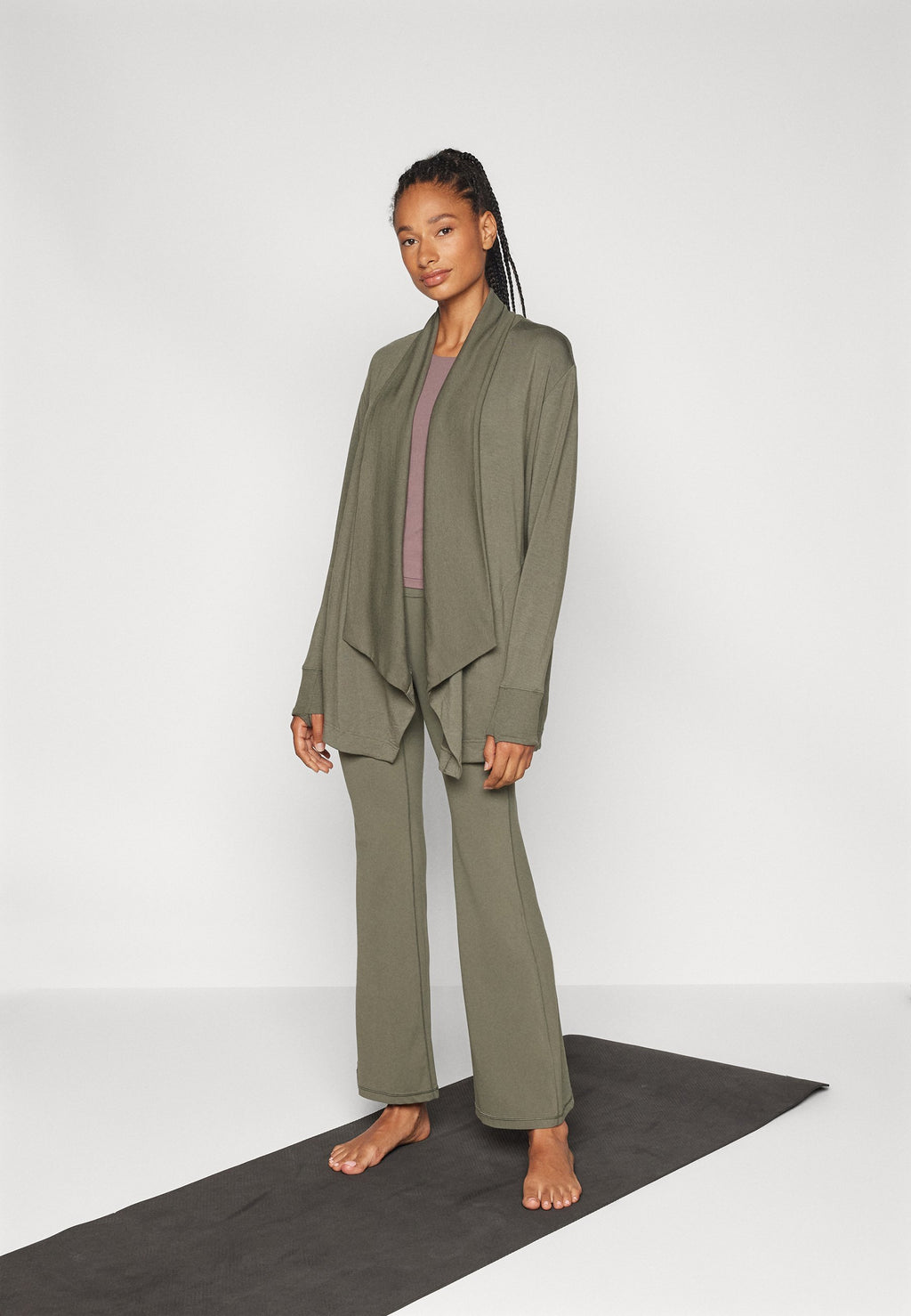 Athleta PRANAYAMA RESTORE WRAP