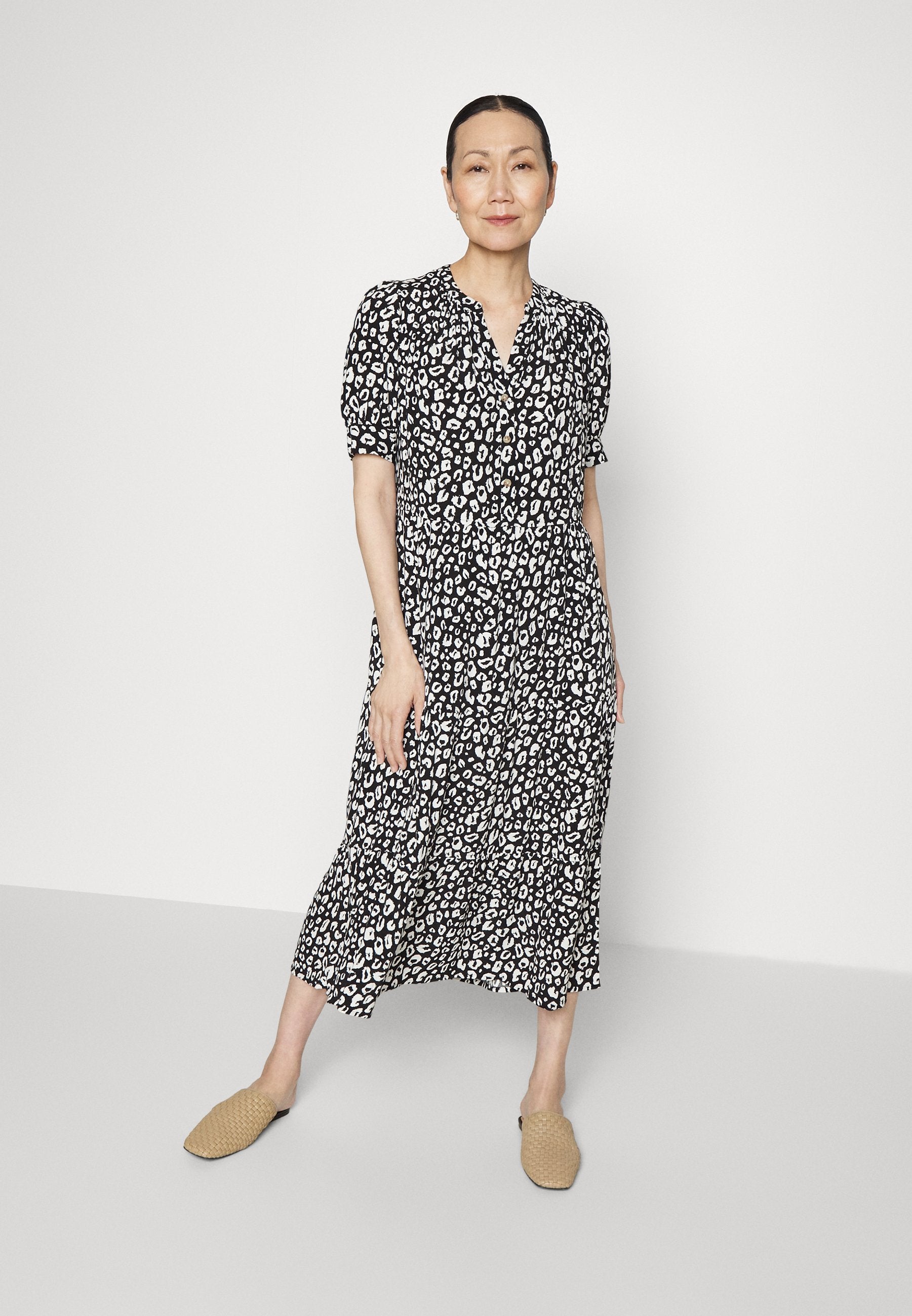 Marks & Spencer ANIMA RELAX MID D