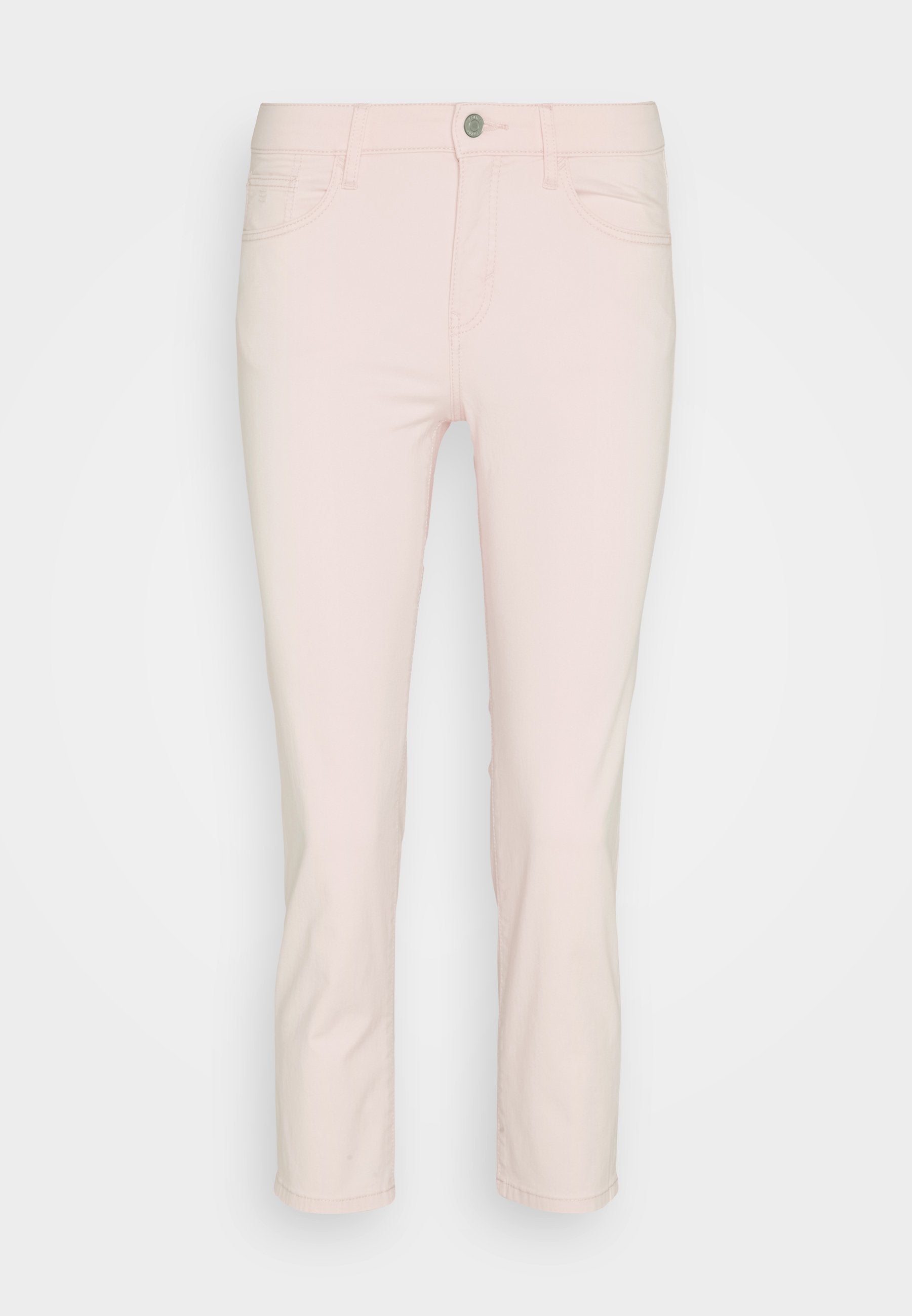 5 POCKET CAPRI Media 1