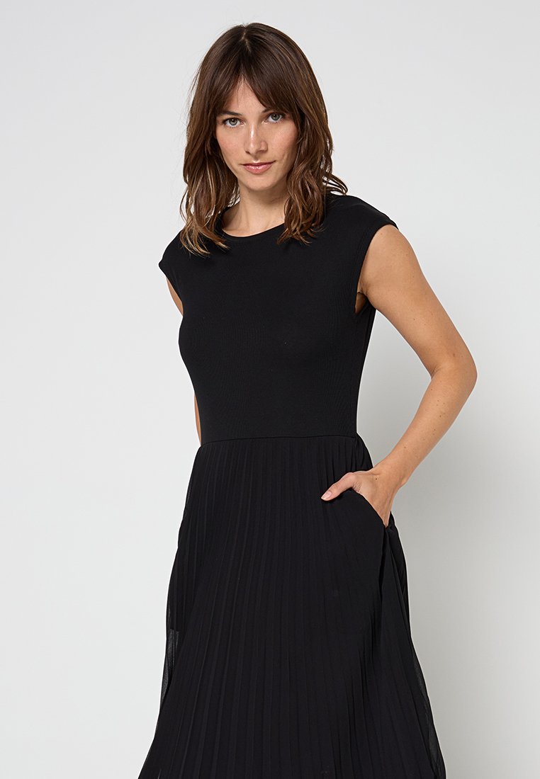 Apart