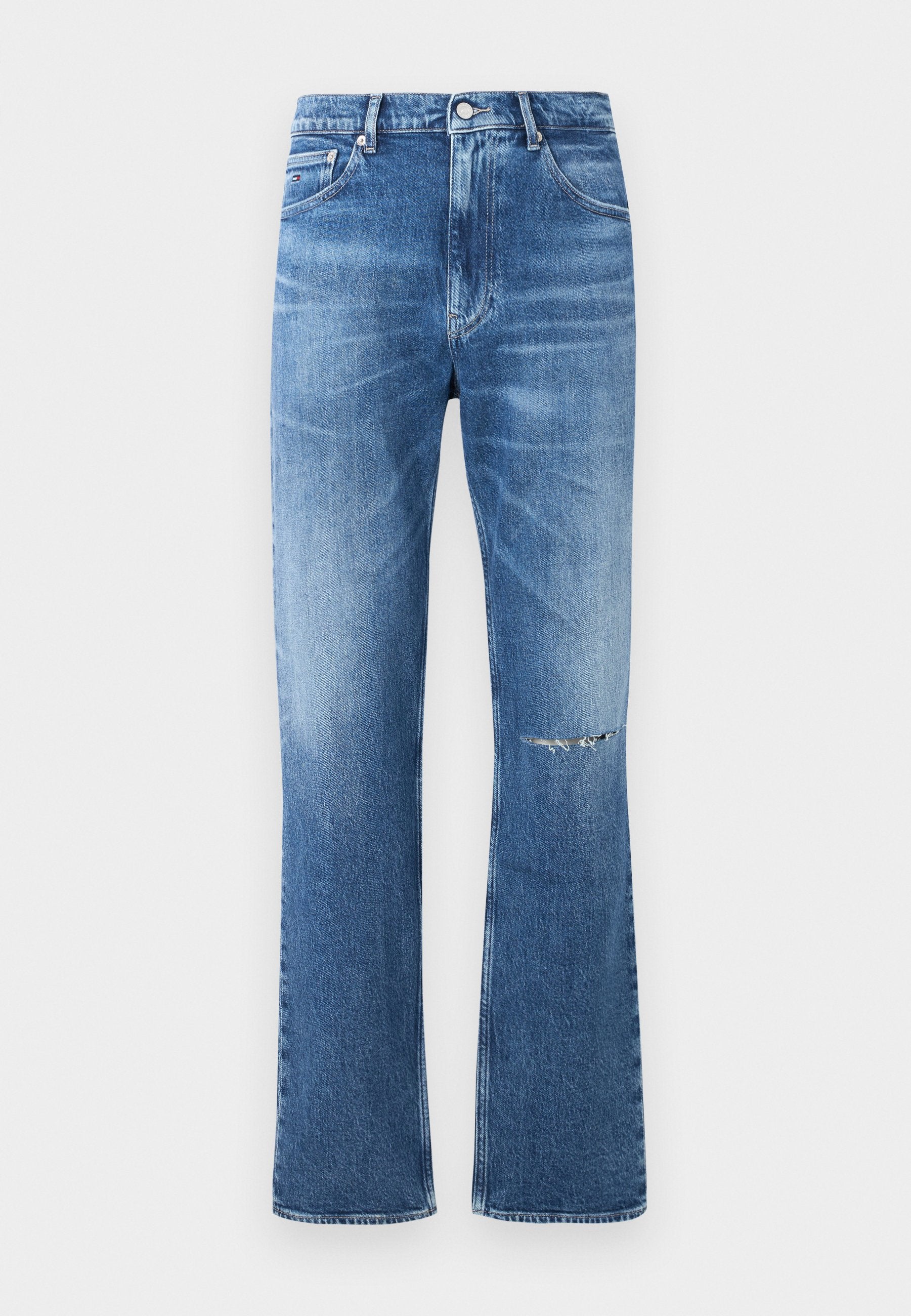 Blaue Denim-Jeans im Bootcut-Schnitt mit einem verblassten Finish und aufgerautem Kniedetail. Mit Knopf- und Reißverschluss und klassischem Fünf-Taschen-Design.