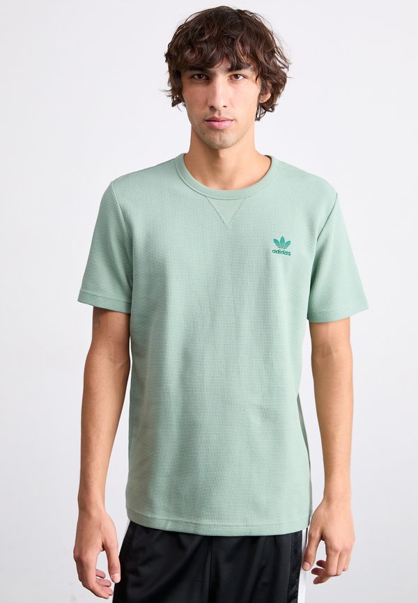 adidas Originals ESS W TEE - Basic T-shirt - silver green