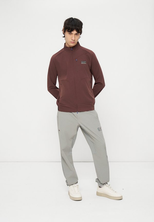 EA7 Emporio Armani