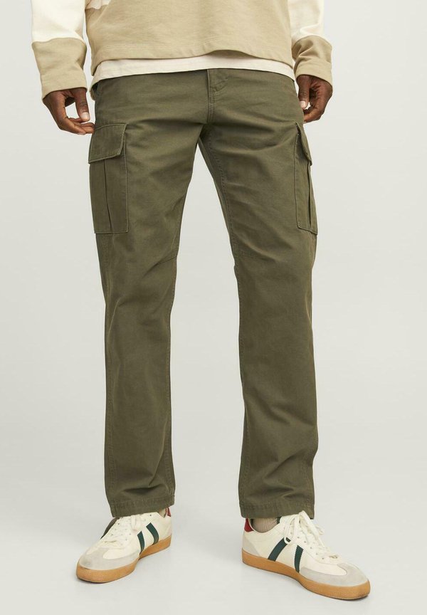 Jack & Jones PSTKANE BARKLEY NOOS - Cargo trousers - olive night
