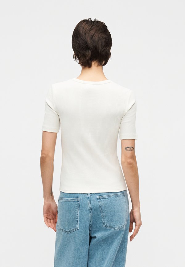 Calvin Klein VARIGATED NANO LOGO NECK