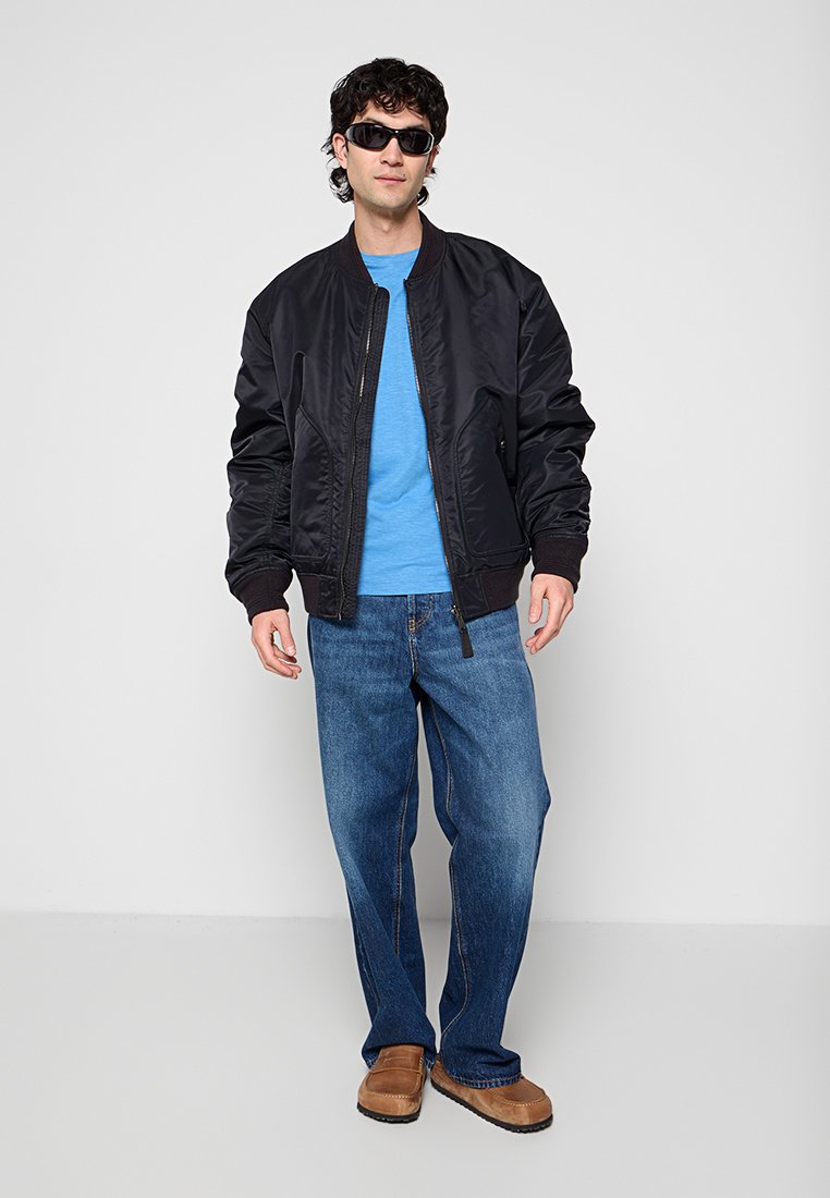 Hackett London