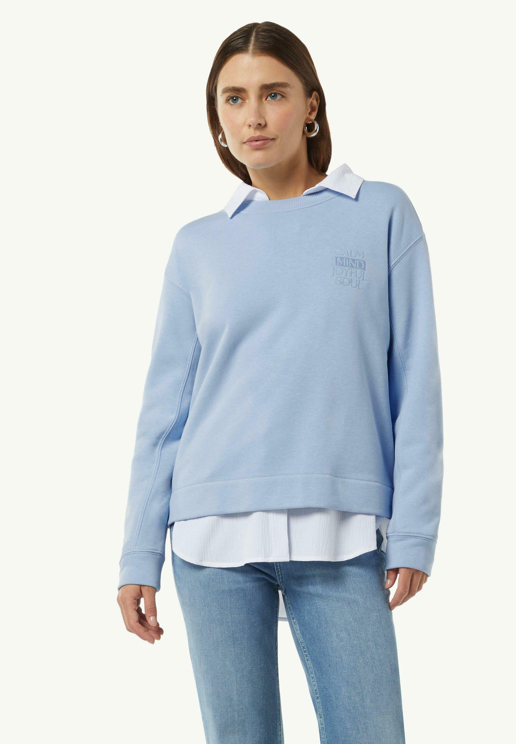 comma casual identity