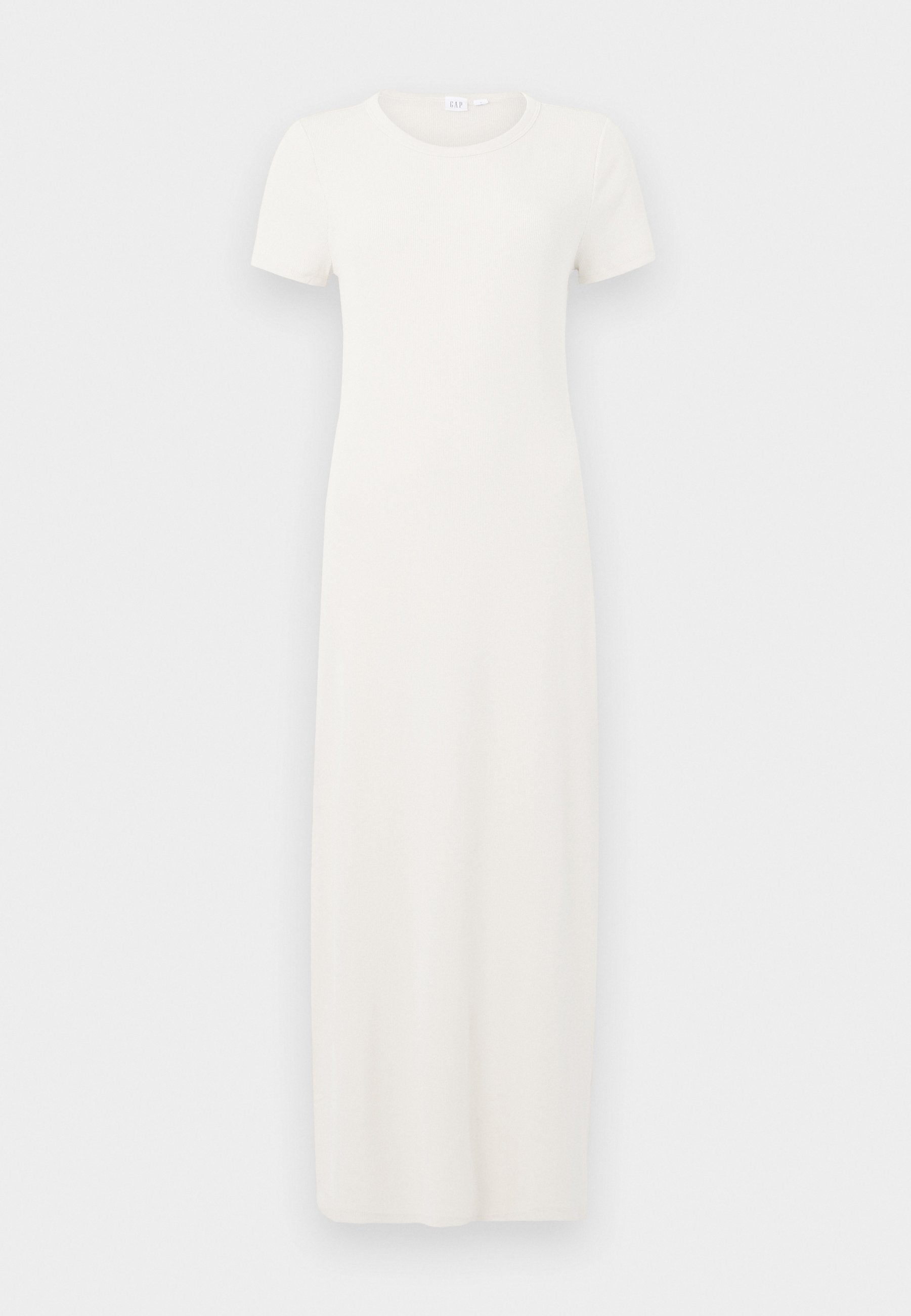 Weißes, kurzärmeliges, geripptes Maxikleid mit rundem Ausschnitt, einfacher Silhouette und ohne sichtbare Muster oder Verzierungen.