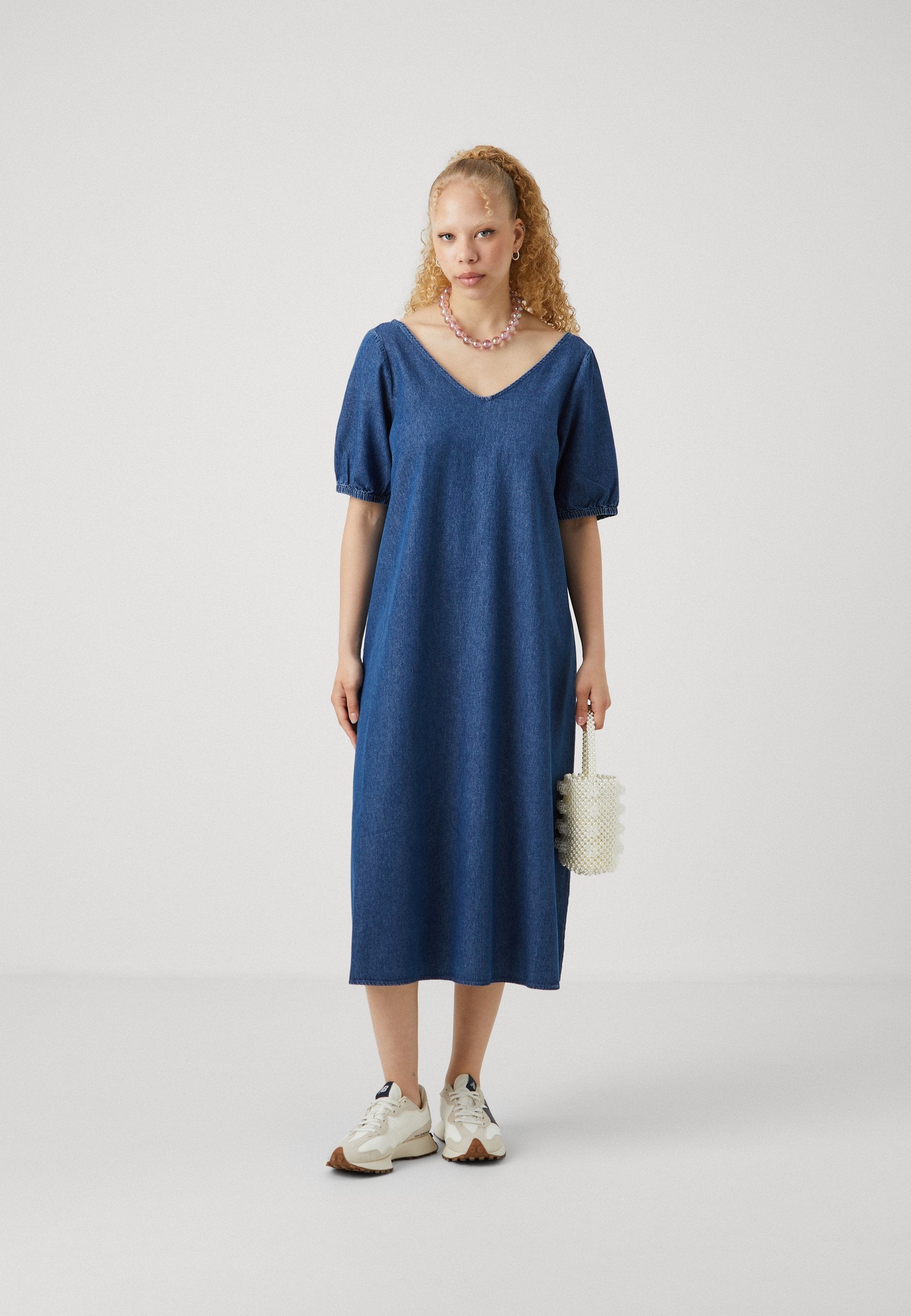 Pieces PCAMAG V NECK DRESS