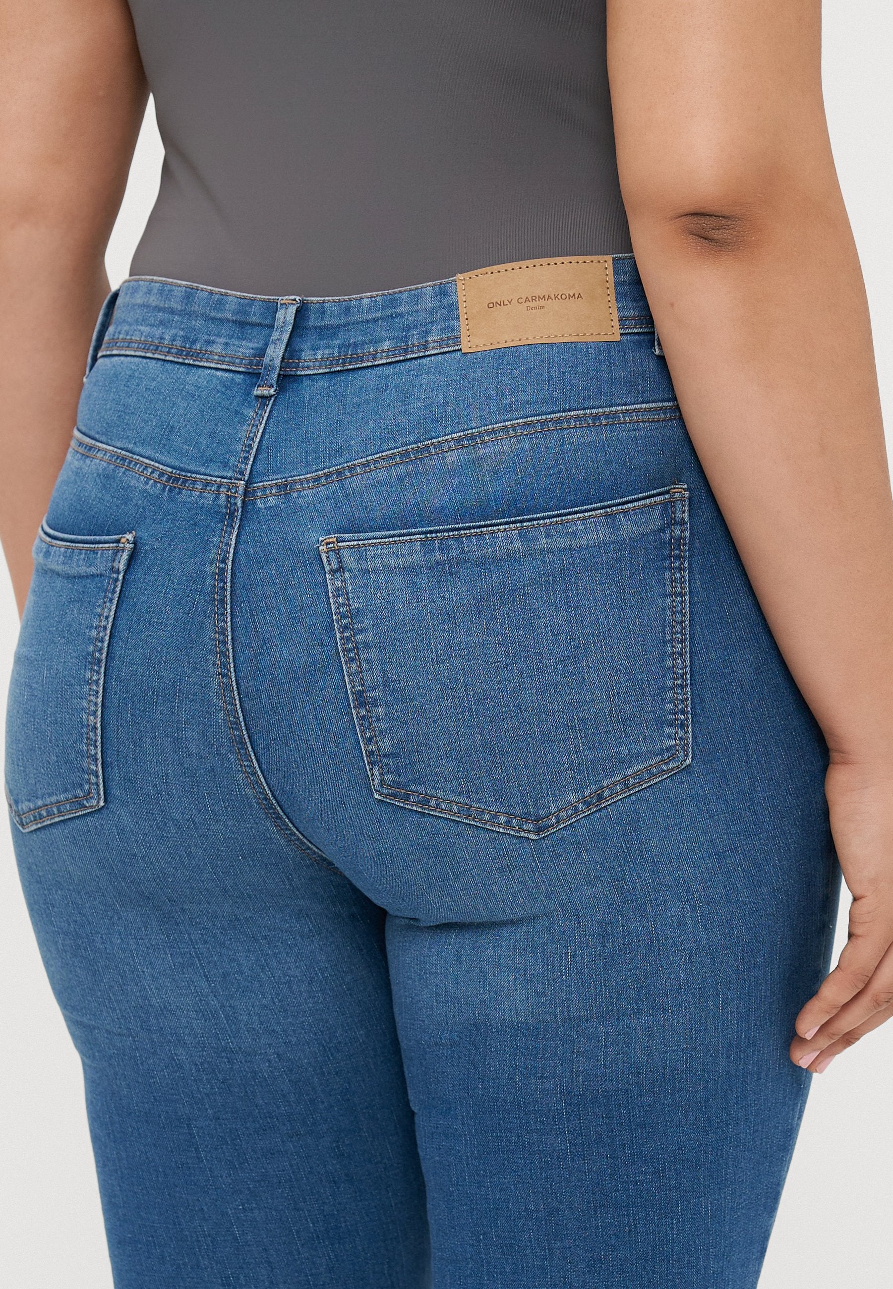 Skinny fit CARSALLY Mid waist Media 6
