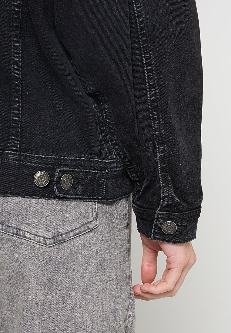 ONLKONA OVERSIZED Media 5