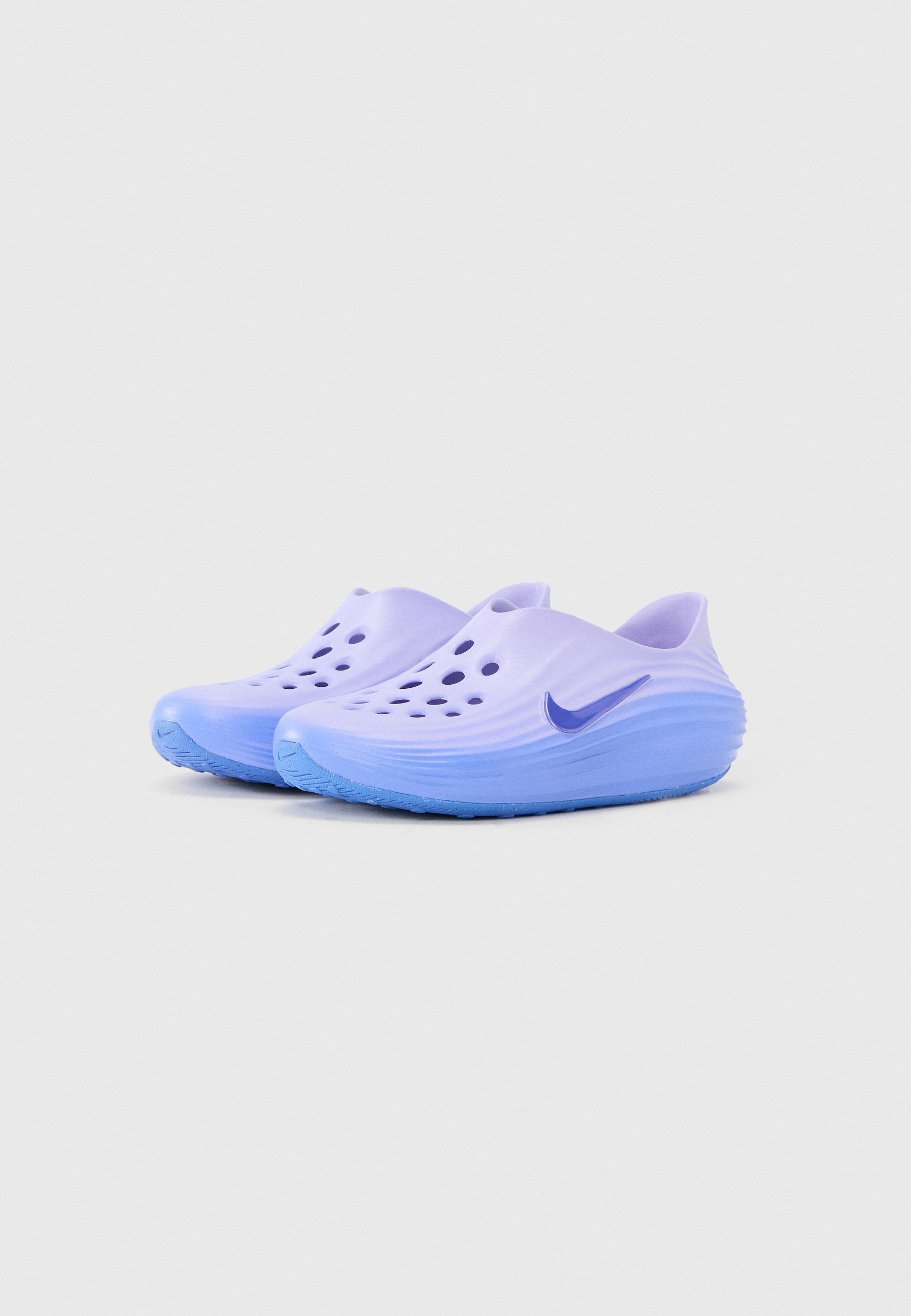 Nike Sportswear REACTX REJUVEN 8