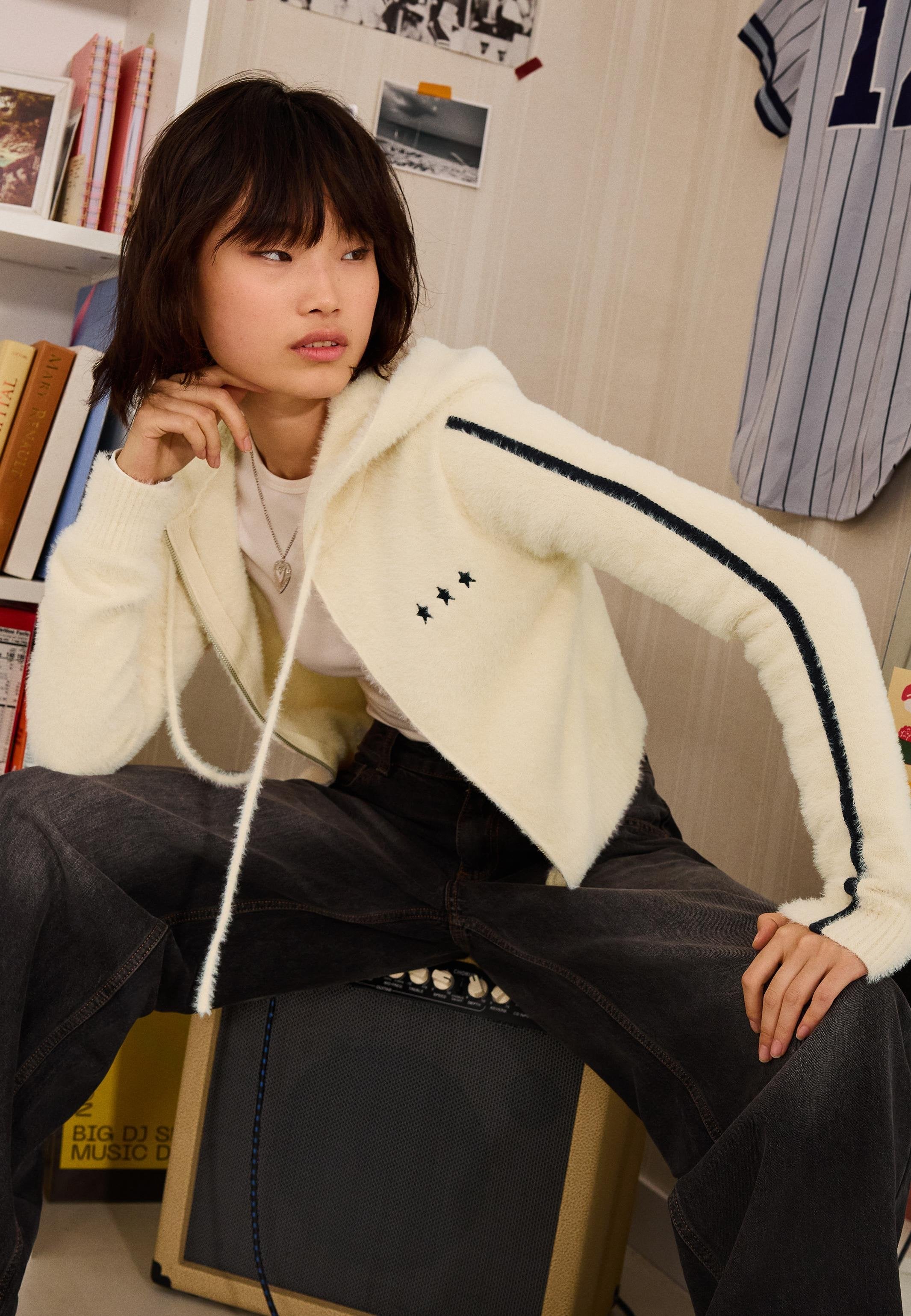 Bershka EMBROIDERED ZIP-UP