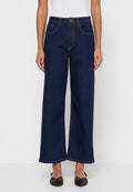 ONLY Petite Flared Jeans Media 1