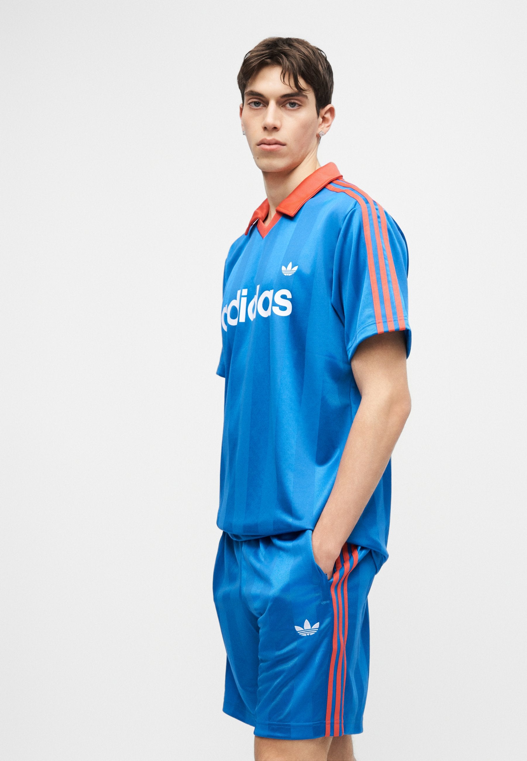 adidas Originals OVERSIZED