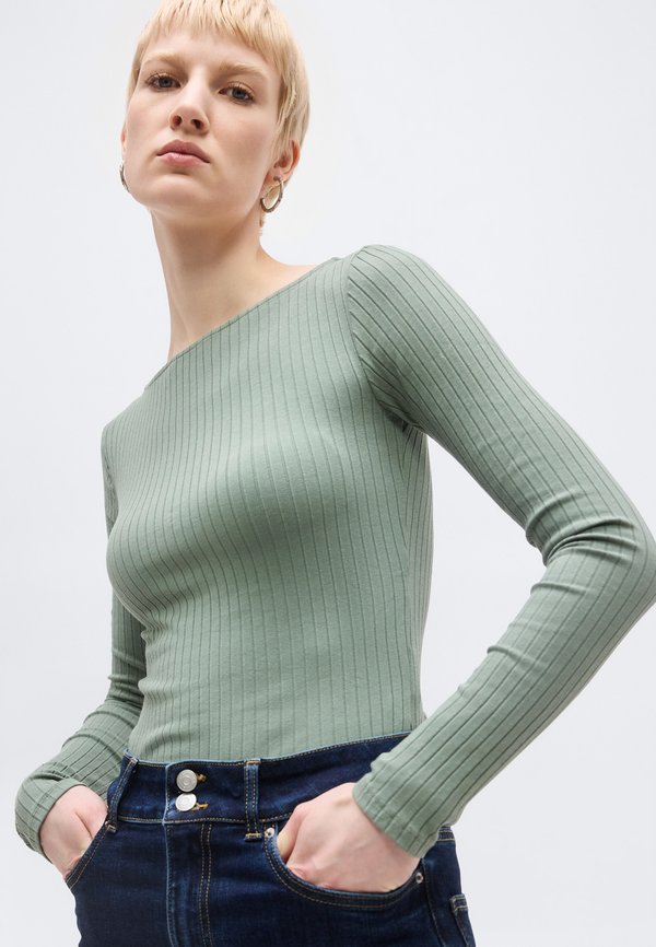 Vero Moda Tall VMRUBY