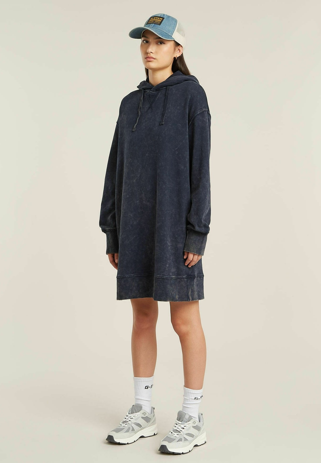 LOOSE OVERDYED Media 2