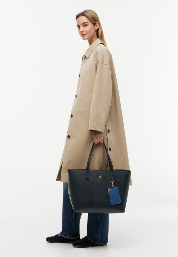 Tommy Hilfiger ICON - Tote bag - space blue