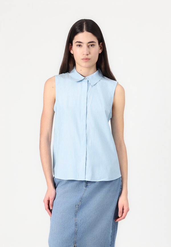 Vero Moda VMNORA - Button-down blouse - airy blue/selma bright white