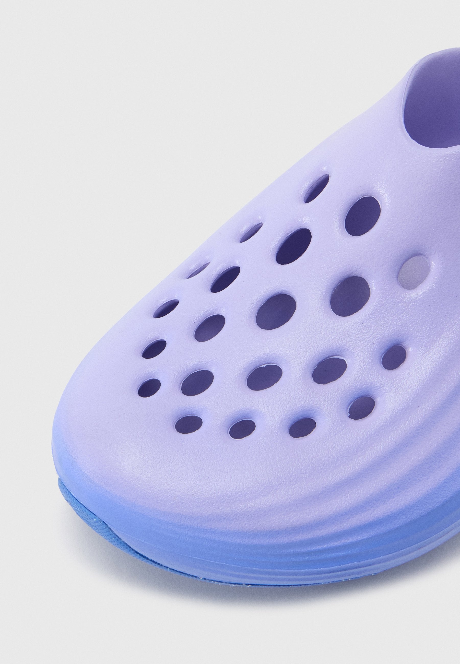 Nike Sportswear REACTX REJUVEN 8