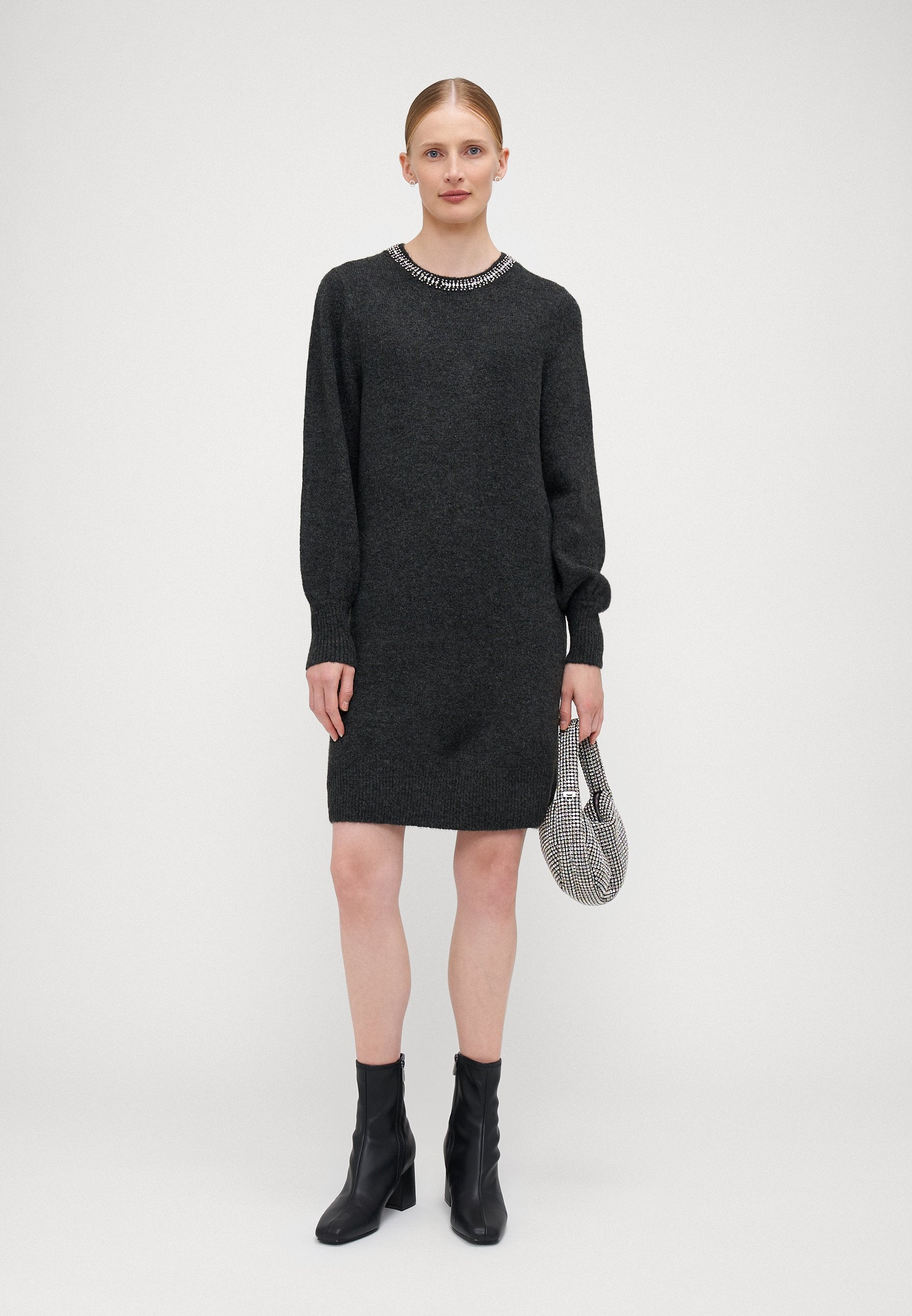 ONLELSA DRESS  Media 2