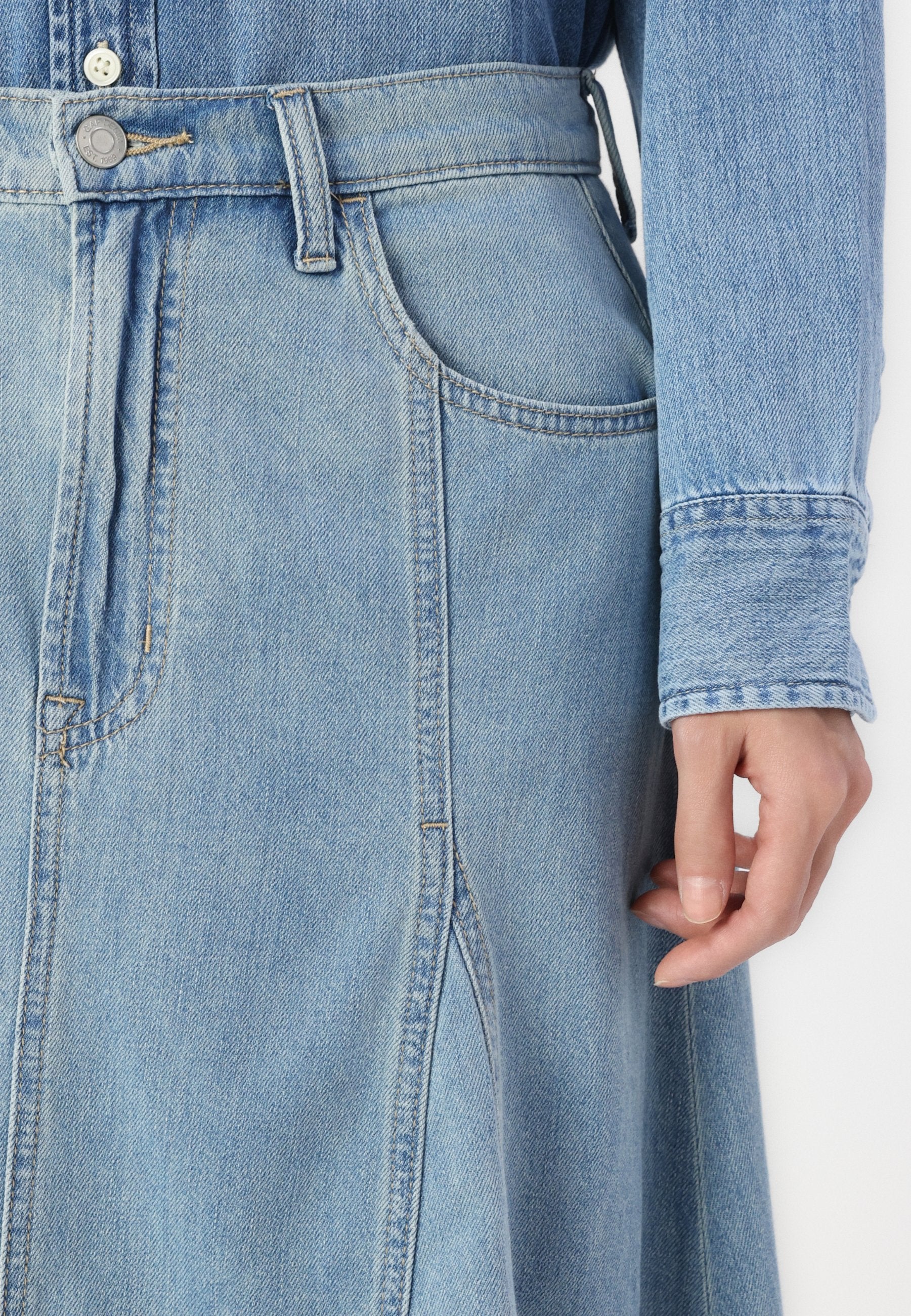 GAP ULTRASOFT ALINE SKIRT CARMEN