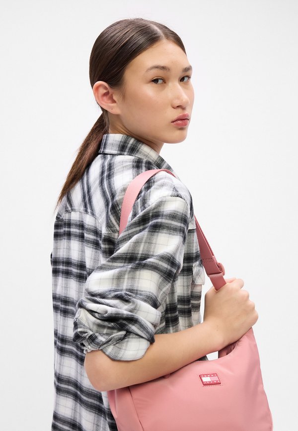 Tommy Jeans SHIRT